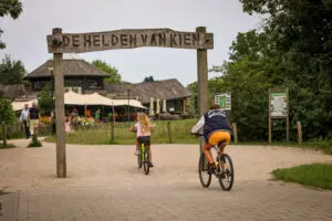 Startpunt Streekpark De Kienehoef/Toeristisch Informatiepunt Helden van Kien